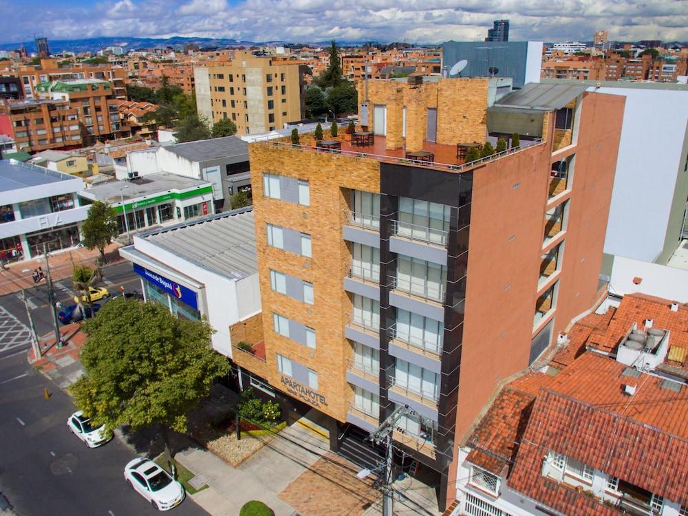 Apart-hotel 122 Plaza