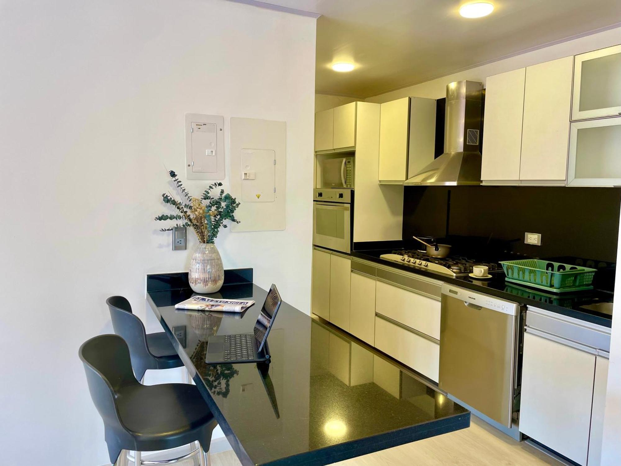 Apart-hotel 122 Plaza